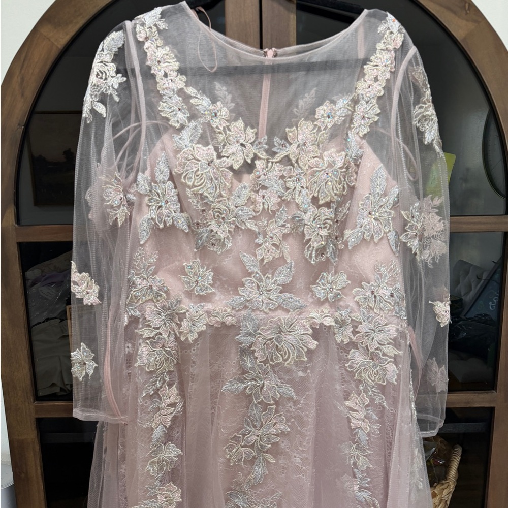 NWT Mac Duggal Elegant Lace Midi Dress in Blush Pink - Picture 6 of 11